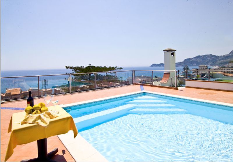 לטויאני Hotel Delle Palme מראה חיצוני תמונה