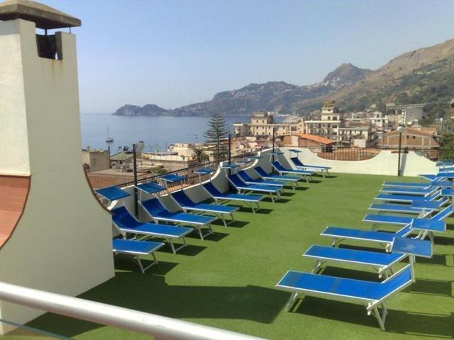 לטויאני Hotel Delle Palme מראה חיצוני תמונה